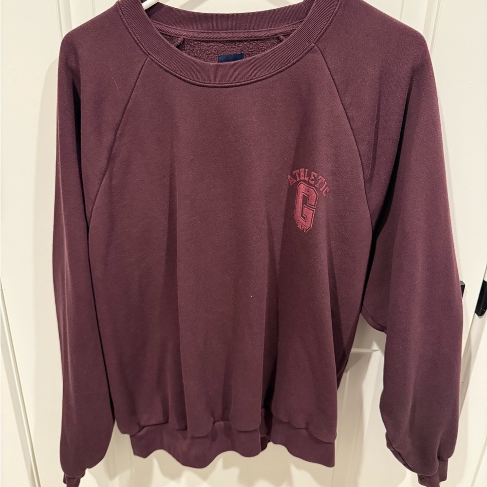 GAP Women's Maroon Crew Neck Sweater